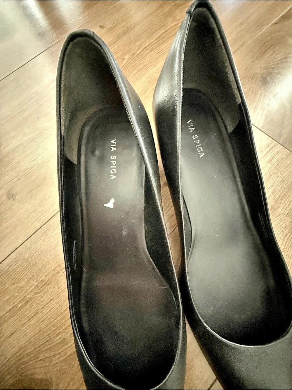 Via Spiga Pointed Toe Block Heel Pumps in Black US 7M genuine leather